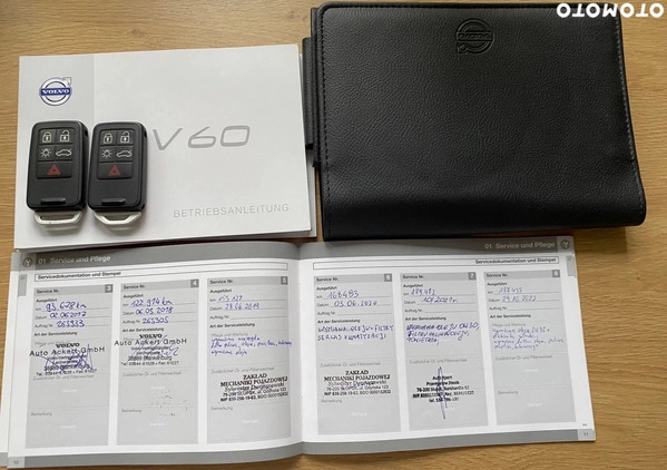 Volvo V60 cena 47500 przebieg: 208762, rok produkcji 2014 z Brzesko małe 211